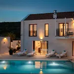Luxury Sea La Vie With Pool Near Sibenik *