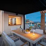 Luxury Sea La Vie With Pool Near Sibenik Jarebinjak