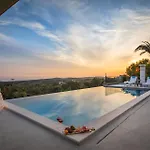 Luxury Sea La Vie With Pool Near Sibenik * Jarebinjak