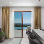 Villa Luxury Sea La Vie With Pool Near Sibenik *