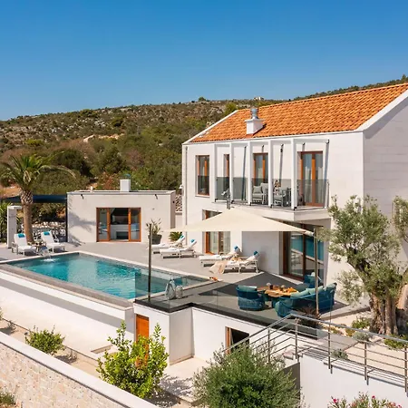 Luxury Sea La Vie With Pool Near Sibenik * Jarebinjak