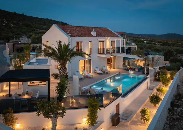 Luxury Sea La Vie With Pool Near Sibenik *