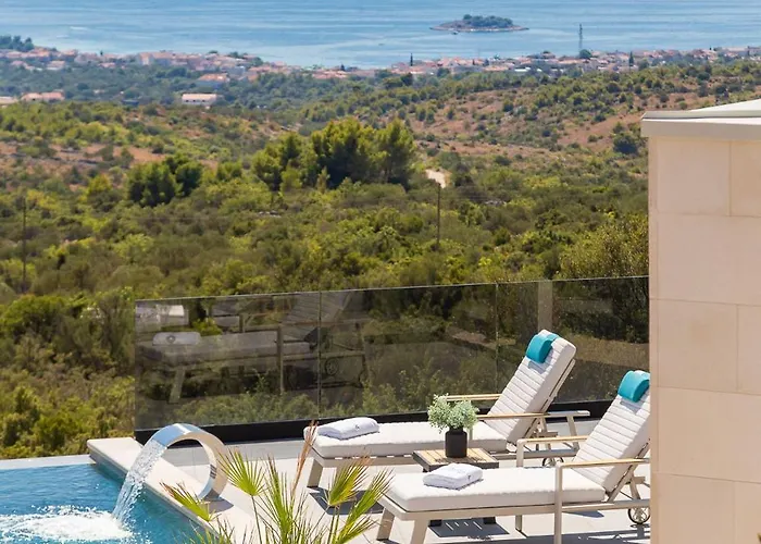 Luxury Sea La Vie With Pool Near Sibenik * Jarebinjak