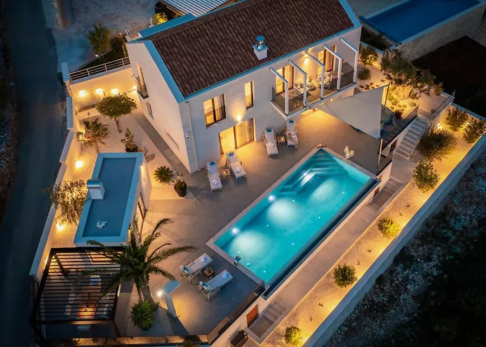 Luxury Sea La Vie With Pool Near Sibenik