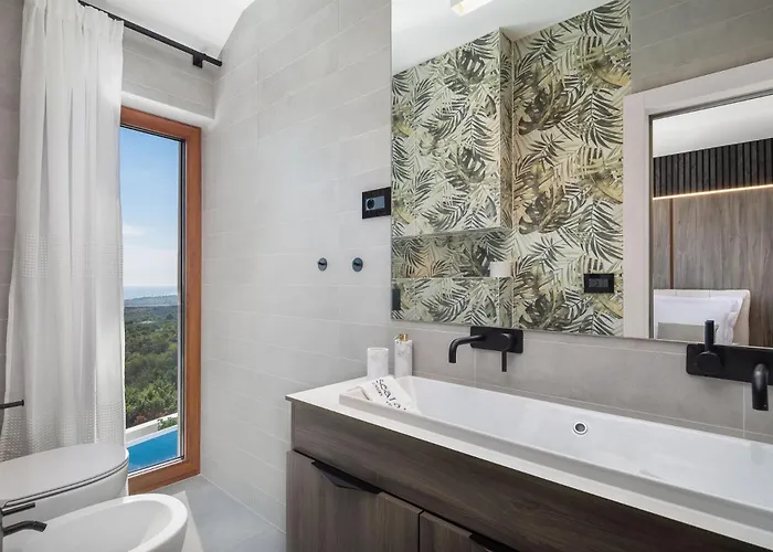 Villa Luxury Sea La Vie With Pool Near Sibenik *