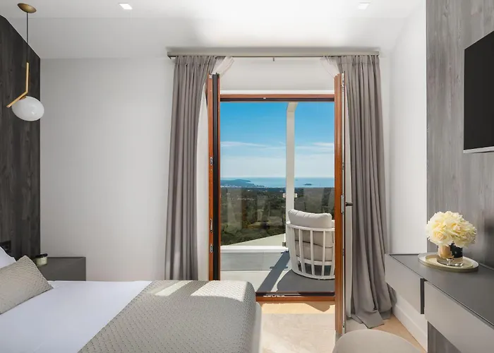 Villa Luxury Sea La Vie With Pool Near Sibenik *