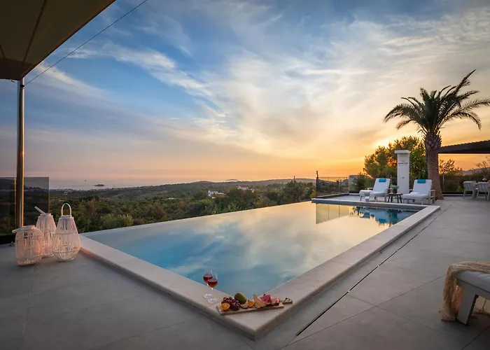 Luxury Sea La Vie With Pool Near Sibenik * Jarebinjak