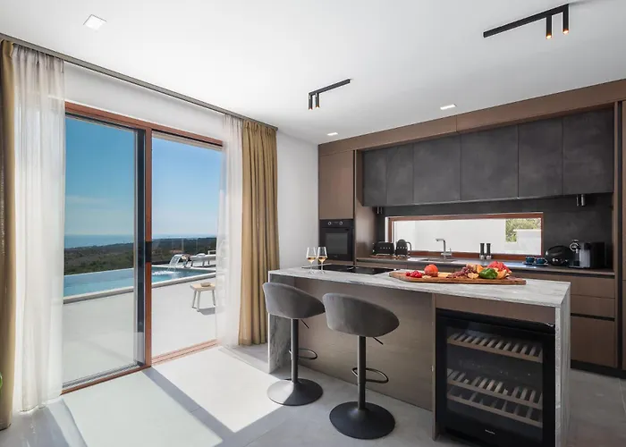 Vila Luxury Sea La Vie With Pool Near Sibenik